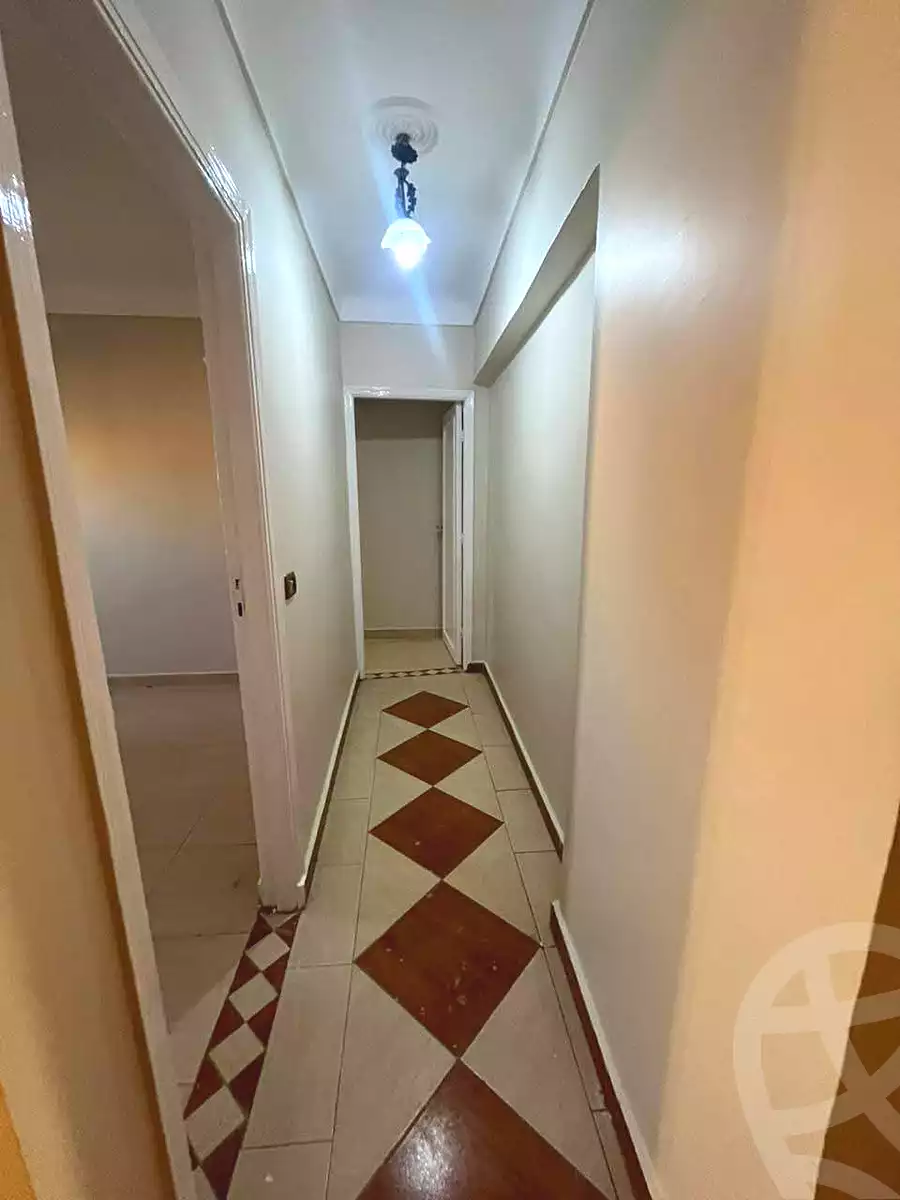 https://aqarmap.com.eg/ar/listing/7274683-for-rent-alexandria-el-asafra-l-sfr-bhry