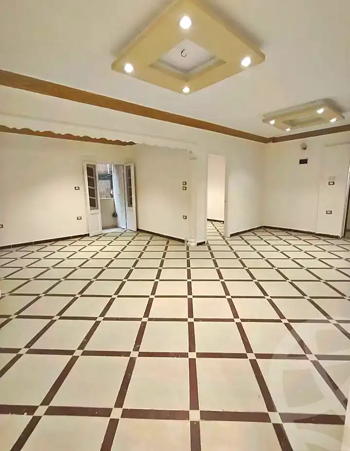 https://aqarmap.com.eg/ar/listing/7274823-for-sale-alexandria-lsywf-el-falki