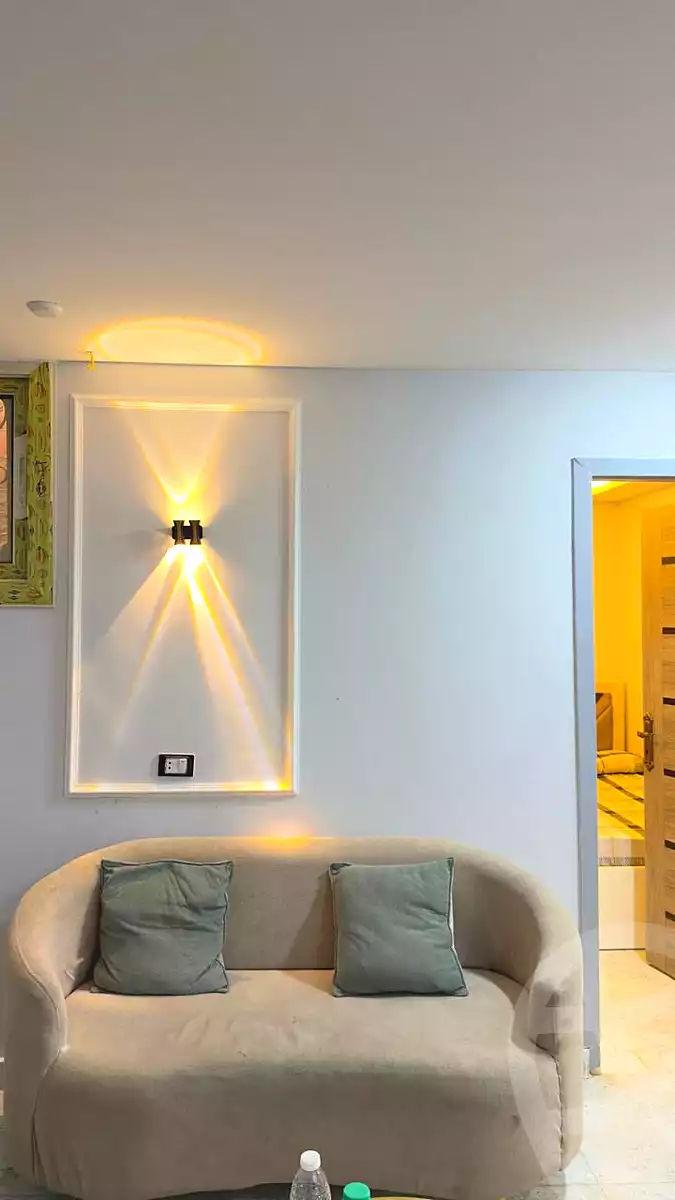 https://aqarmap.com.eg/ar/listing/7274839-for-rent-cairo-6th-of-october-el-ahyaa-neighborhood-1st-sixth-neighborhood