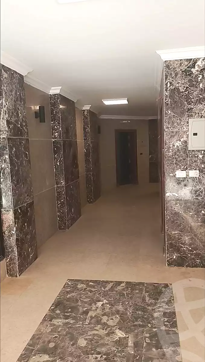 https://aqarmap.com.eg/ar/listing/7275199-for-sale-cairo-new-cairo-compounds-brwmynd-ryzydns-wdy-djl-llttwyr