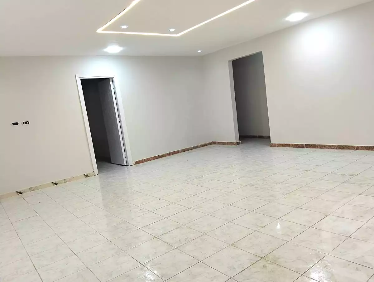 https://aqarmap.com.eg/en/listing/7275218-for-sale-alexandria-al-agamy-el-hanouvel-radwan-st