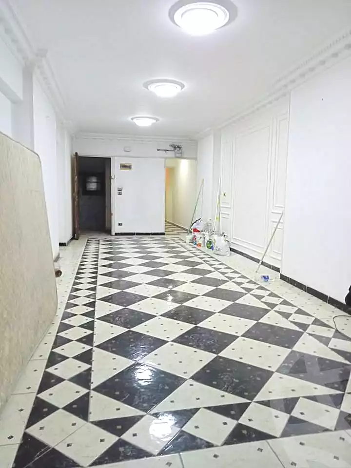 https://aqarmap.com.eg/ar/listing/7275286-for-sale-alexandria-el-asafra-l-sfr-bhry