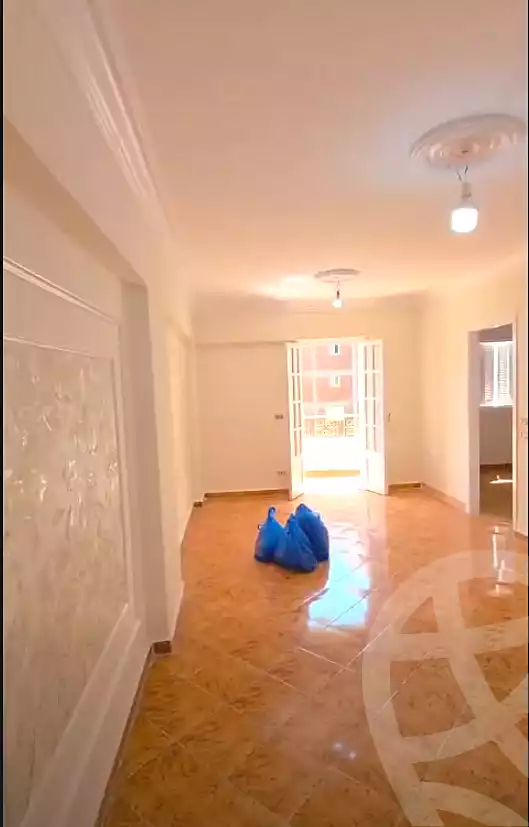 https://aqarmap.com.eg/ar/listing/7275328-for-sale-alexandria-el-asafra-l-sfr-bhry