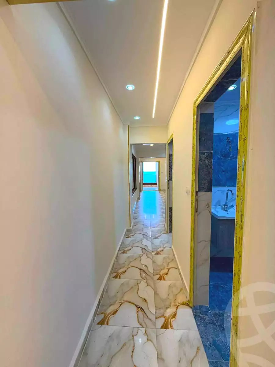 https://aqarmap.com.eg/ar/listing/7275345-for-sale-alexandria-miami-el-gaish-rd-st
