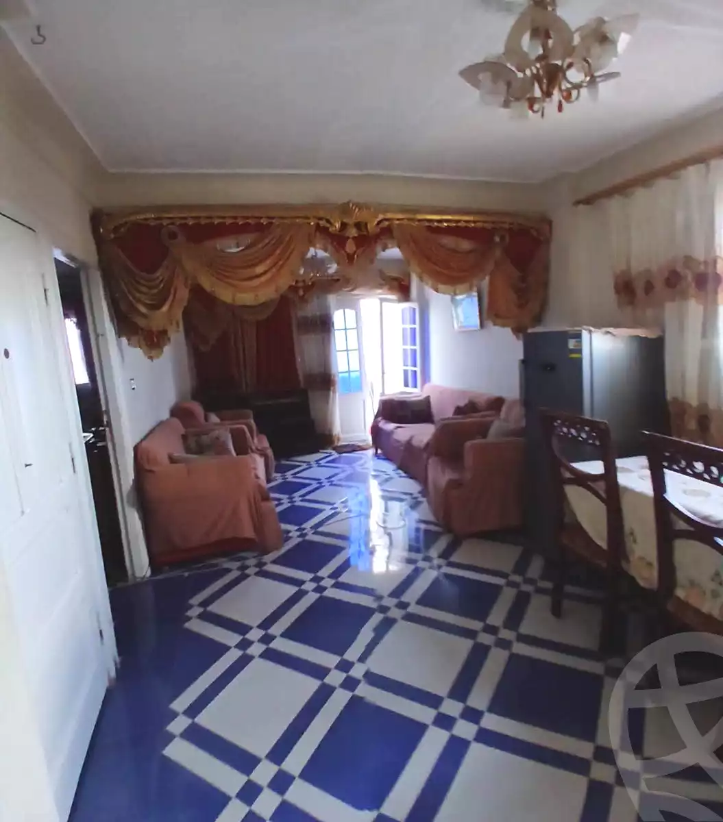 https://aqarmap.com.eg/en/listing/7275372-for-sale-alexandria-al-agamy-el-hanouvel-radwan-st