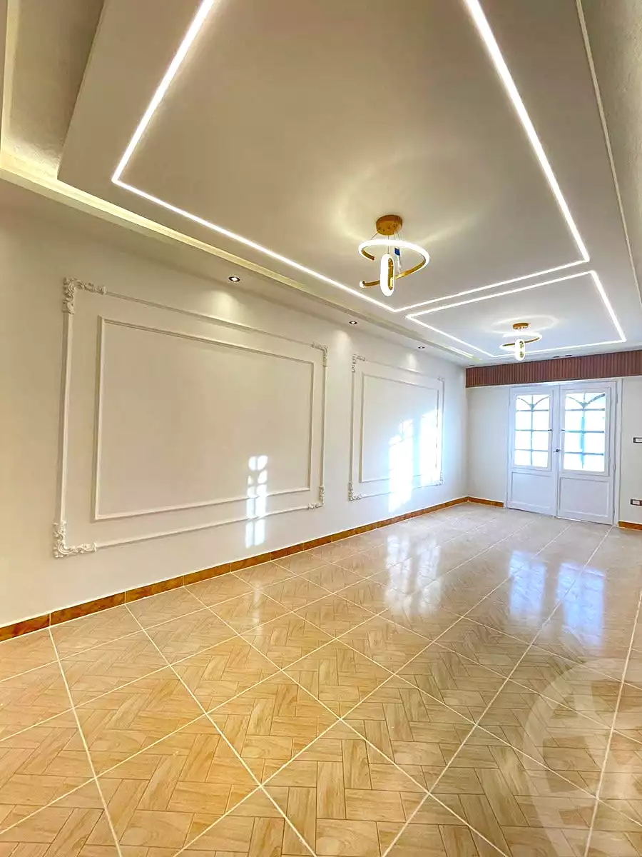 https://aqarmap.com.eg/ar/listing/7275450-for-sale-alexandria-al-agamy-shataa-el-nakheel