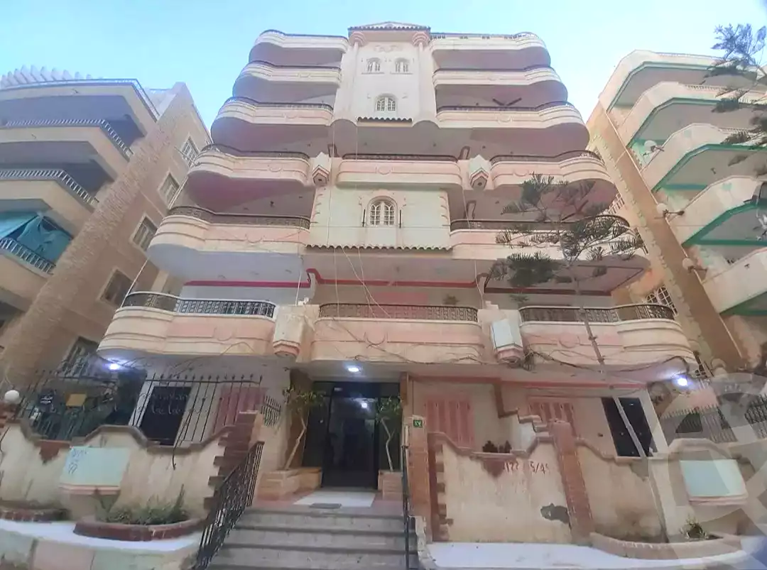 https://aqarmap.com.eg/en/listing/7275625-for-sale-alexandria-al-agamy-shataa-el-nakheel