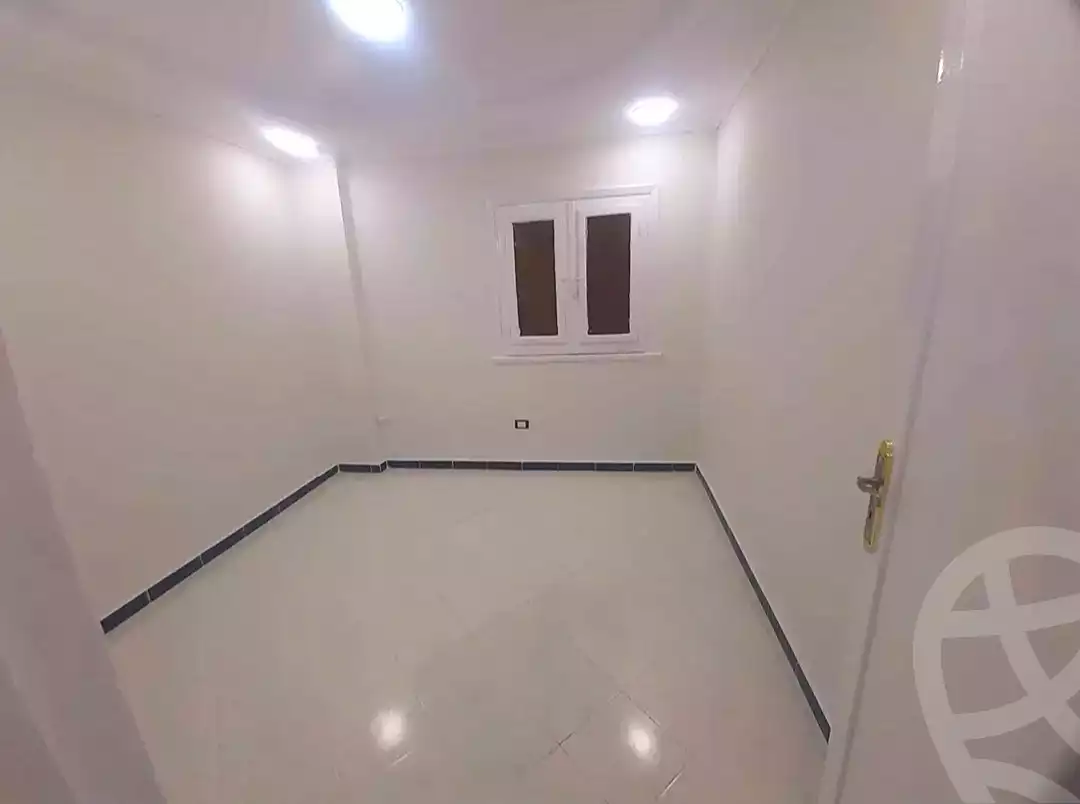 https://aqarmap.com.eg/en/listing/7275625-for-sale-alexandria-al-agamy-shataa-el-nakheel