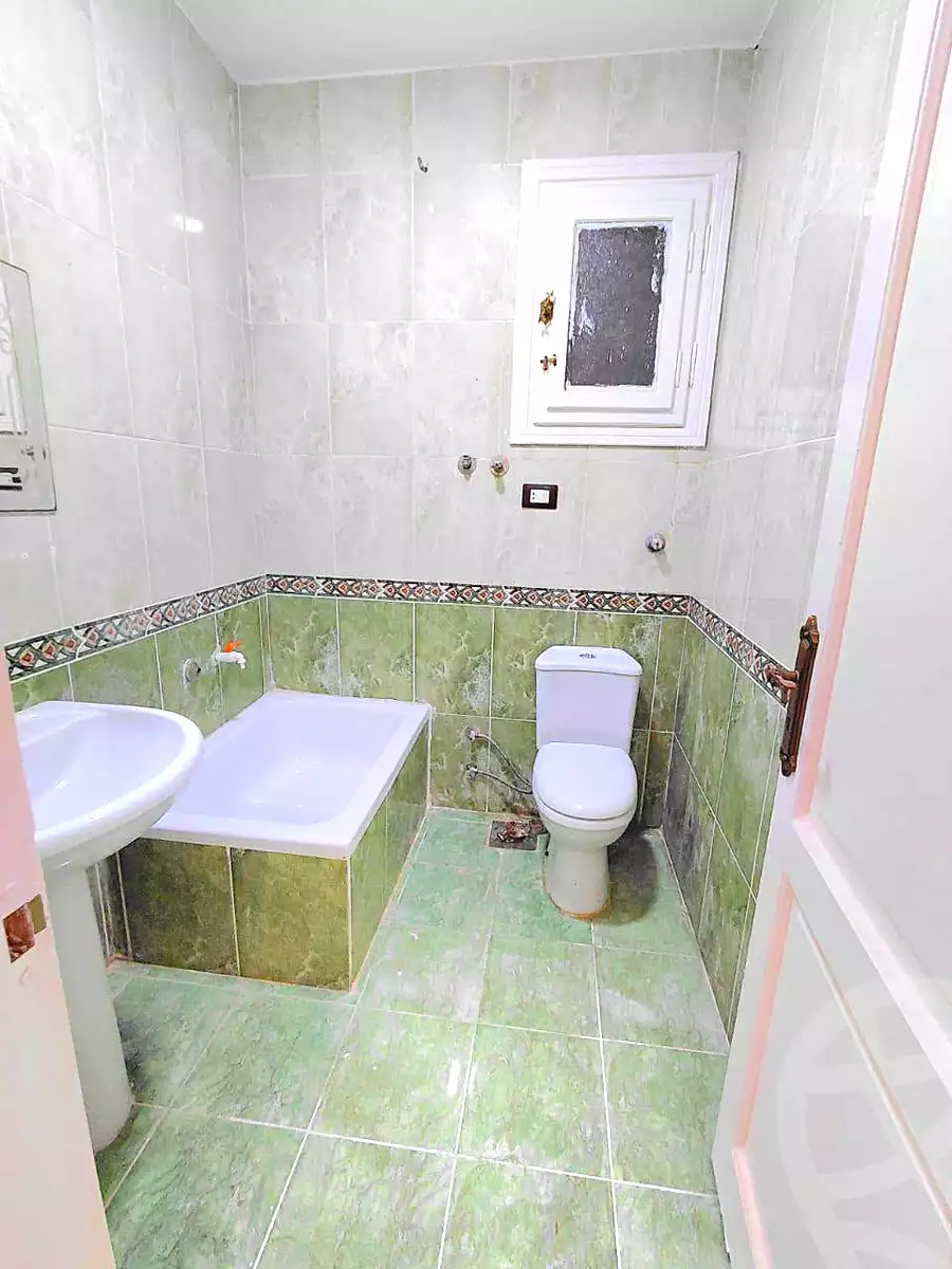 https://aqarmap.com.eg/en/listing/7275709-for-sale-alexandria-al-agamy-shataa-el-nakheel
