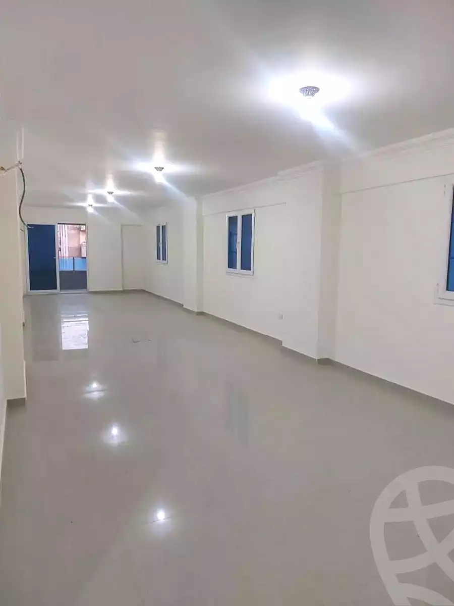 https://aqarmap.com.eg/en/listing/7275739-for-sale-alexandria-camp-cesar