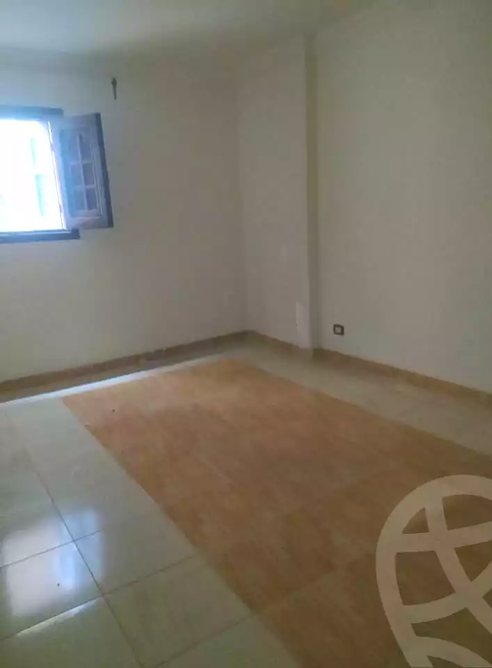 https://aqarmap.com.eg/en/listing/7275926-for-rent-alexandria-bakoos