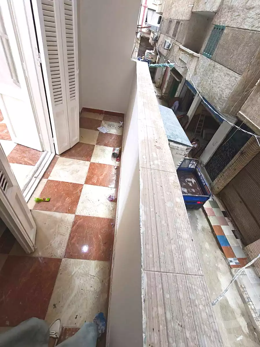 https://aqarmap.com.eg/en/listing/7275925-for-sale-alexandria-al-agamy-el-hanouvel-gabir-hafez-st