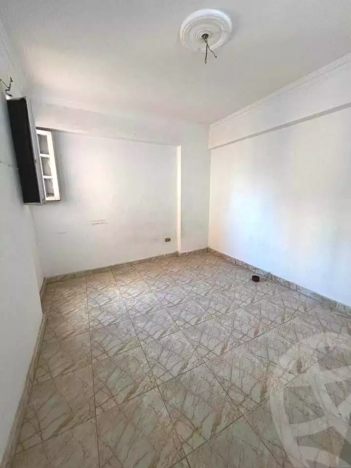 https://aqarmap.com.eg/en/listing/7276287-for-sale-alexandria-sydy-bshr