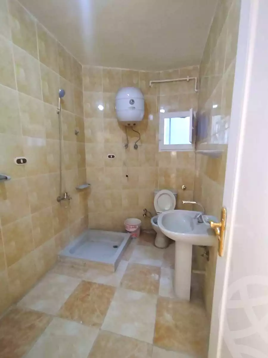 https://aqarmap.com.eg/ar/listing/7276374-for-sale-alexandria-al-agamy-lbytsh-el-hanafeya-st