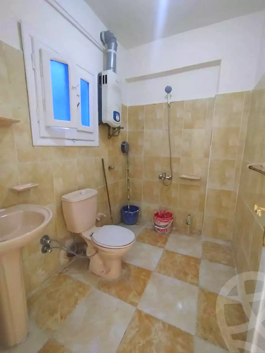 https://aqarmap.com.eg/ar/listing/7276374-for-sale-alexandria-al-agamy-lbytsh-el-hanafeya-st