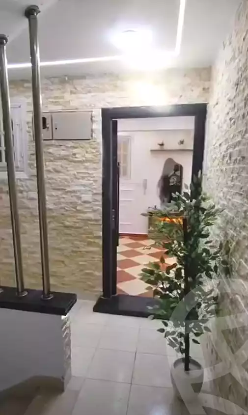 https://aqarmap.com.eg/ar/listing/7276403-for-sale-alexandria-sydy-bshr-sydy-bshr-bhry-mahmoud-sedki-st