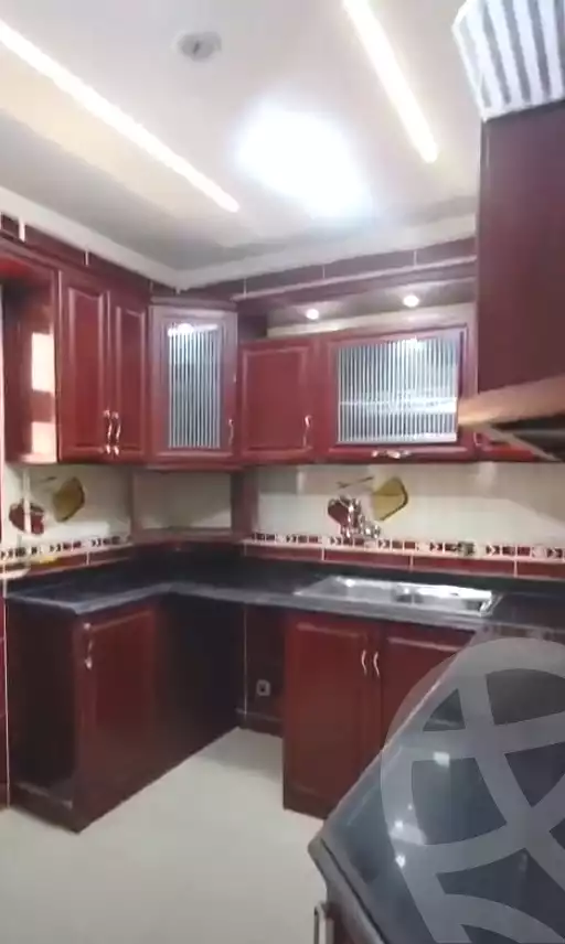 https://aqarmap.com.eg/ar/listing/7276403-for-sale-alexandria-sydy-bshr-sydy-bshr-bhry-mahmoud-sedki-st