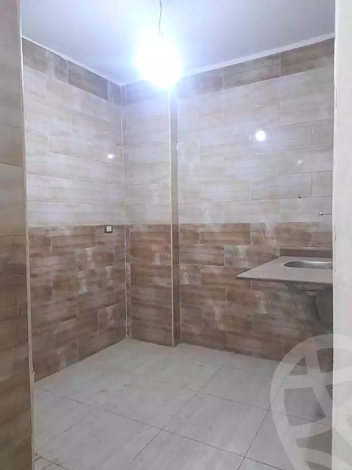 https://aqarmap.com.eg/ar/listing/7276413-for-sale-cairo-el-haram-el-maryotya-nazlet-el-seesy-st