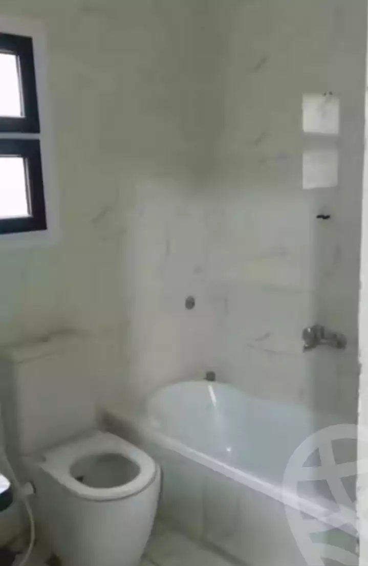 https://aqarmap.com.eg/ar/listing/7276541-for-sale-alexandria-al-agamy-el-hanouvel