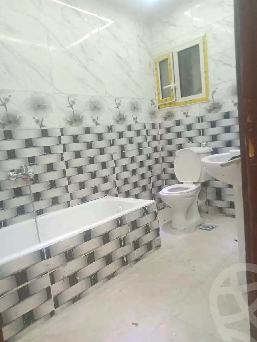 https://aqarmap.com.eg/ar/listing/7276730-for-sale-alexandria-al-agamy-el-hanouvel-radwan-st