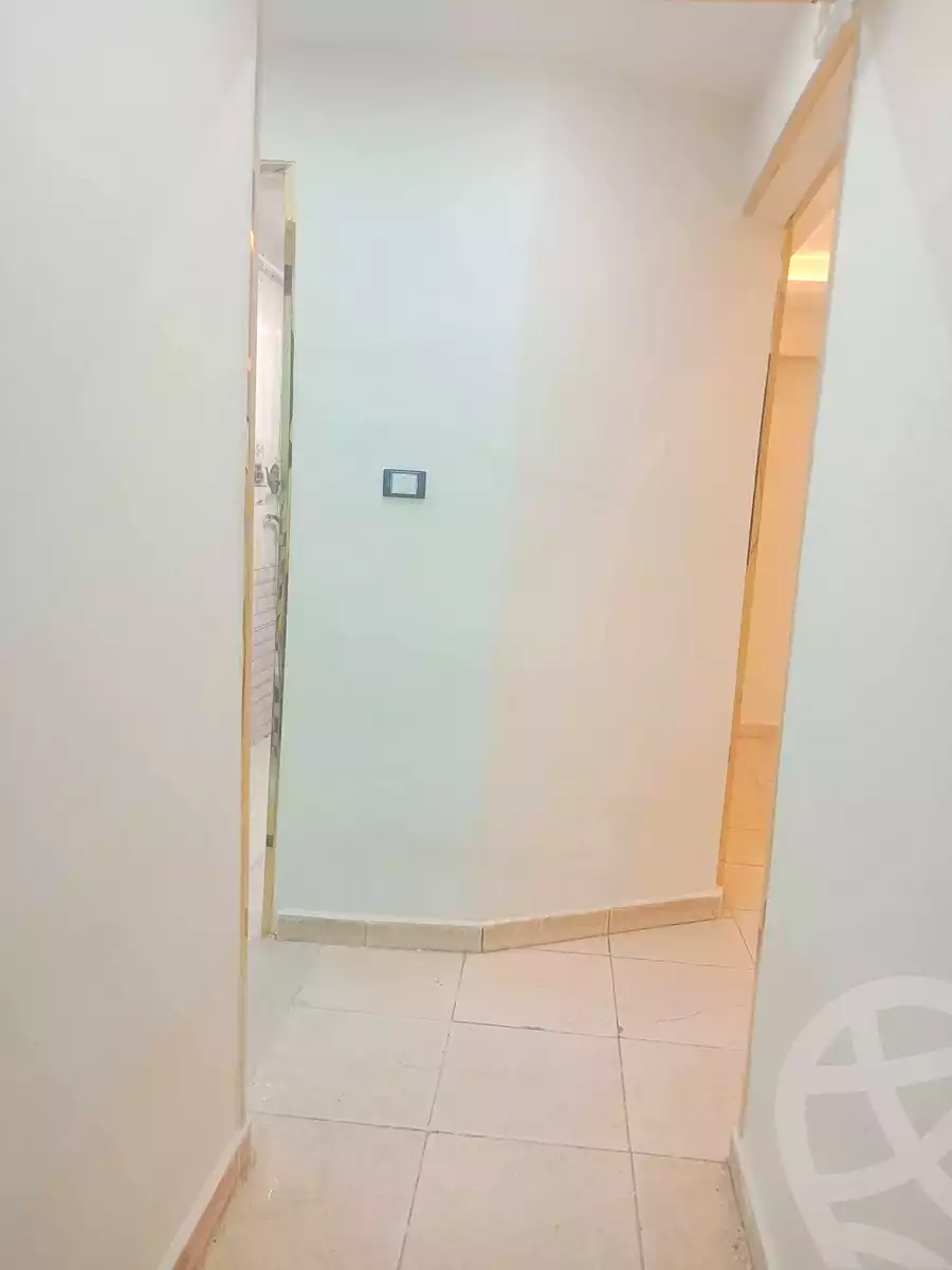 https://aqarmap.com.eg/ar/listing/7276730-for-sale-alexandria-al-agamy-el-hanouvel-radwan-st