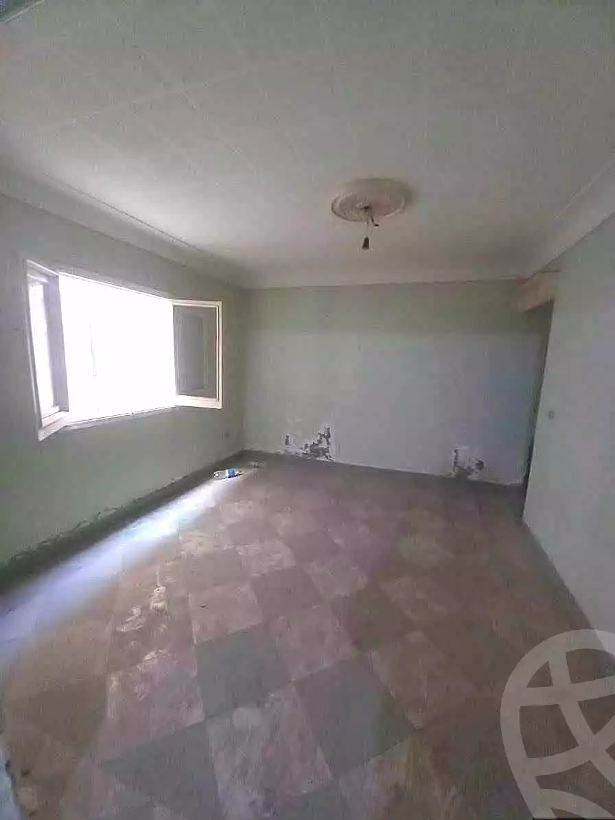 https://aqarmap.com.eg/ar/listing/7276740-for-sale-alexandria-al-agamy-lbytsh-princess-st