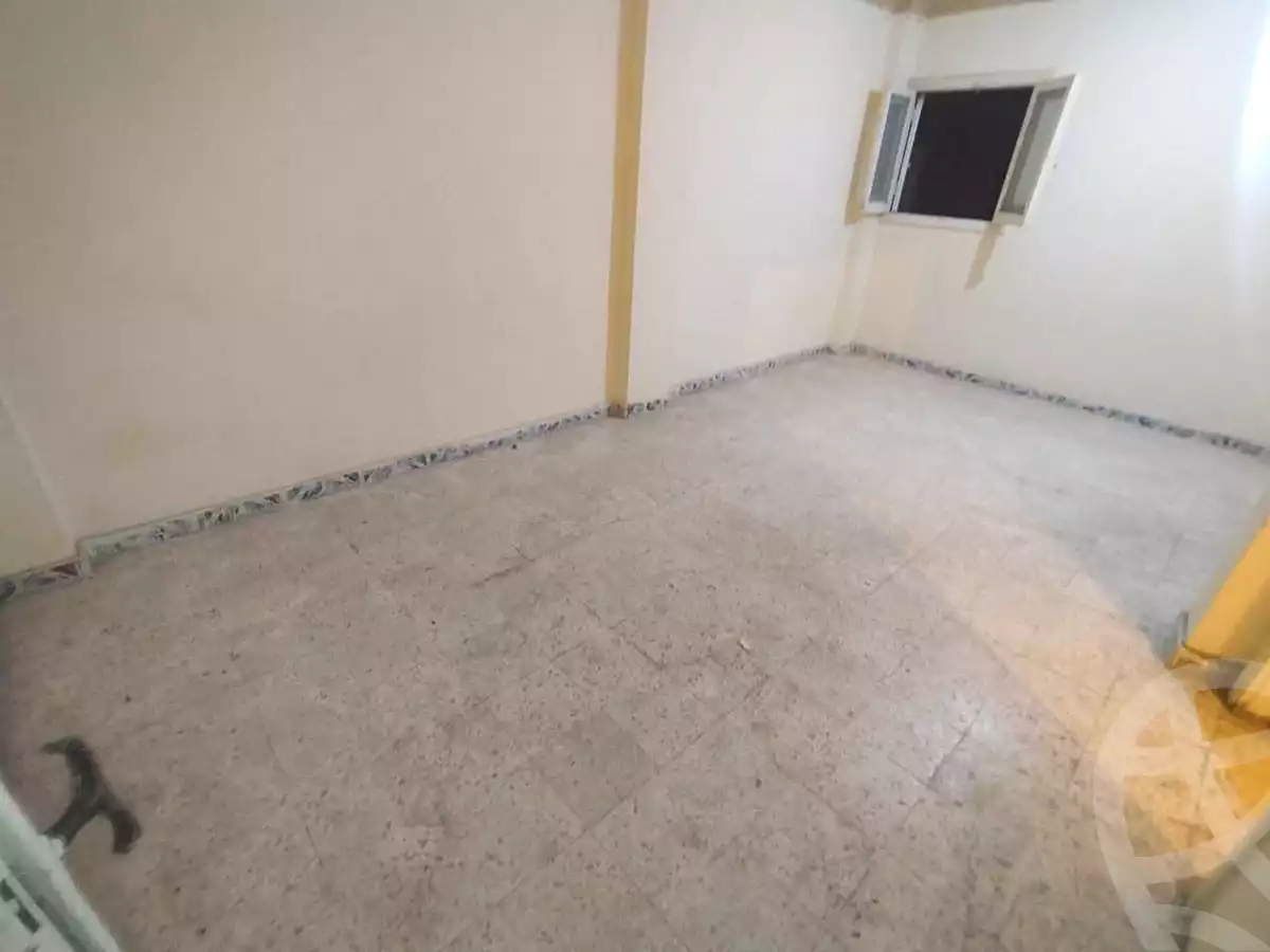 https://aqarmap.com.eg/en/listing/7276807-for-sale-alexandria-al-agamy-el-hanouvel-abo-zaid-st