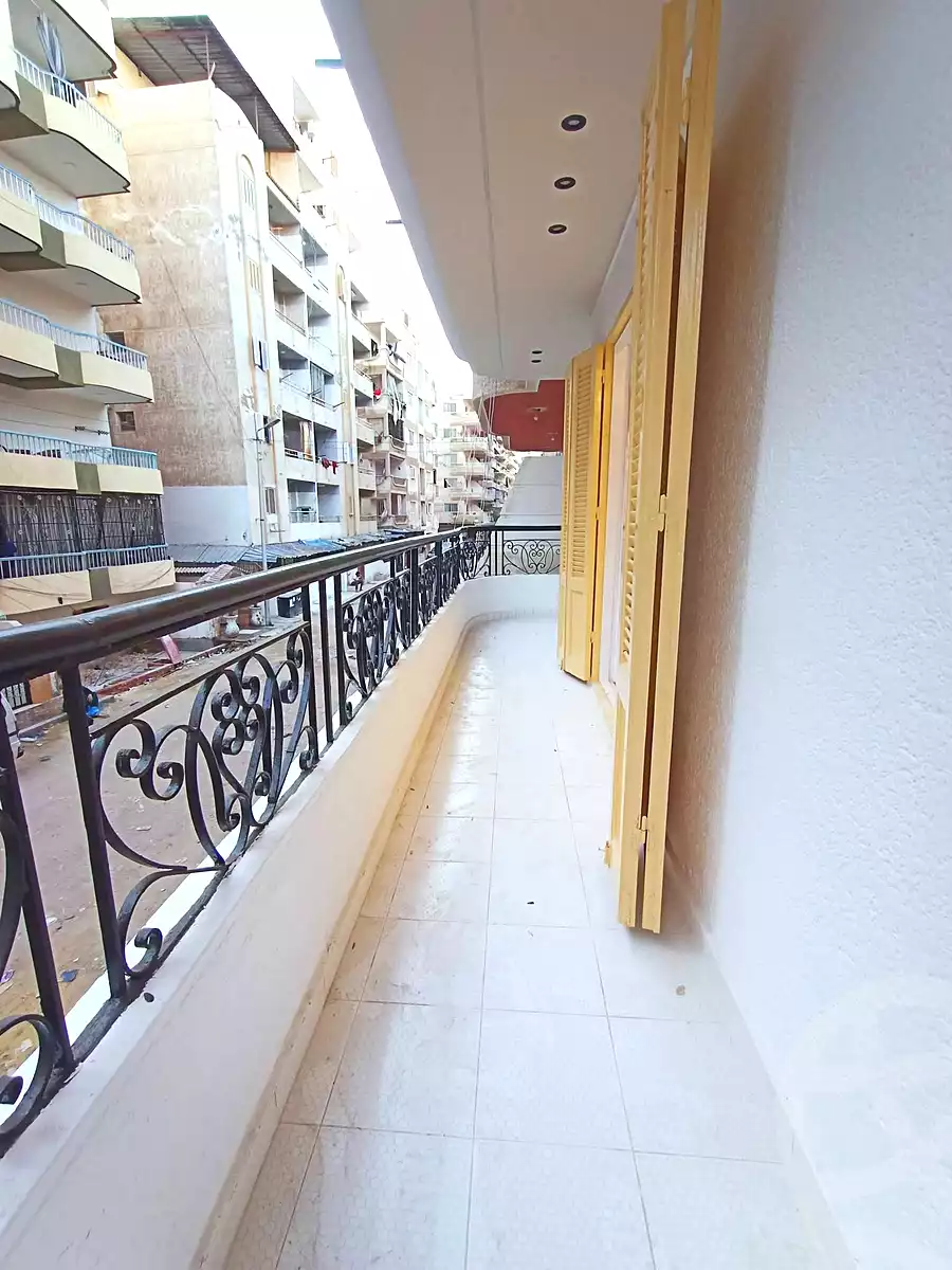 https://aqarmap.com.eg/ar/listing/7276934-for-sale-alexandria-al-agamy-shataa-el-nakheel