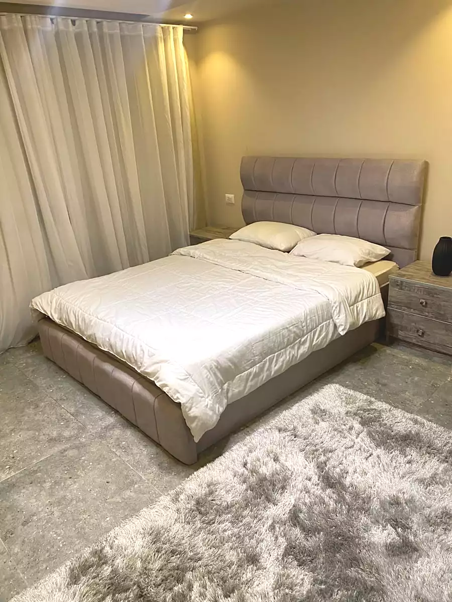 https://aqarmap.com.eg/ar/listing/7276988-for-rent-cairo-el-sheikh-zayed-city-compounds-beverly-hills