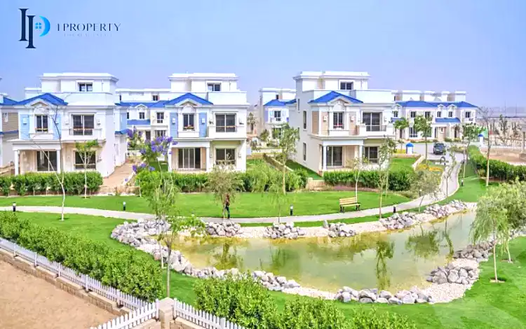 https://aqarmap.com.eg/ar/listing/7277232-for-sale-cairo-new-cairo-compounds-mountain-view1-1-compound
