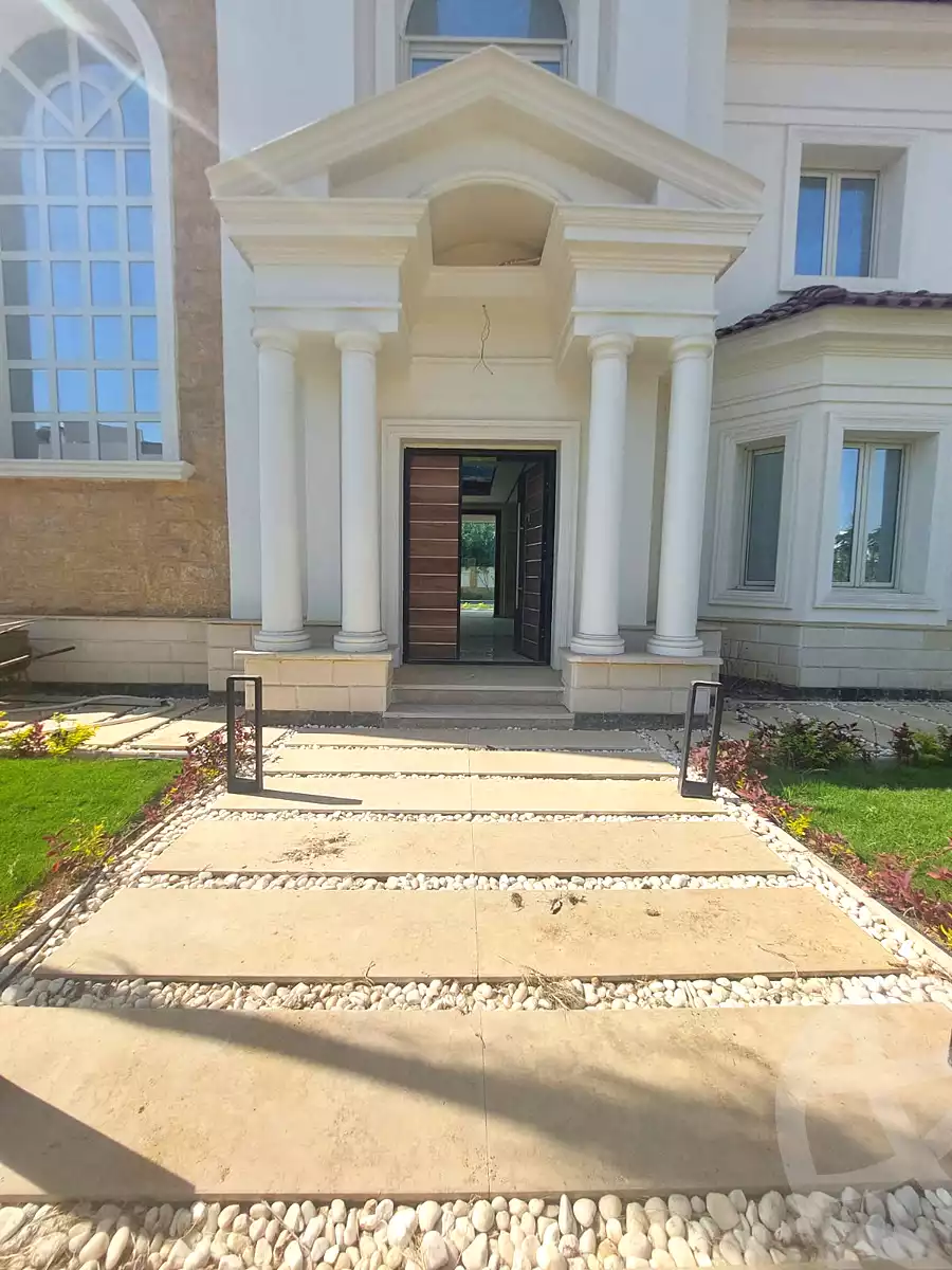 https://aqarmap.com.eg/ar/listing/7277228-for-sale-cairo-el-shorouk-compounds-spring-valley