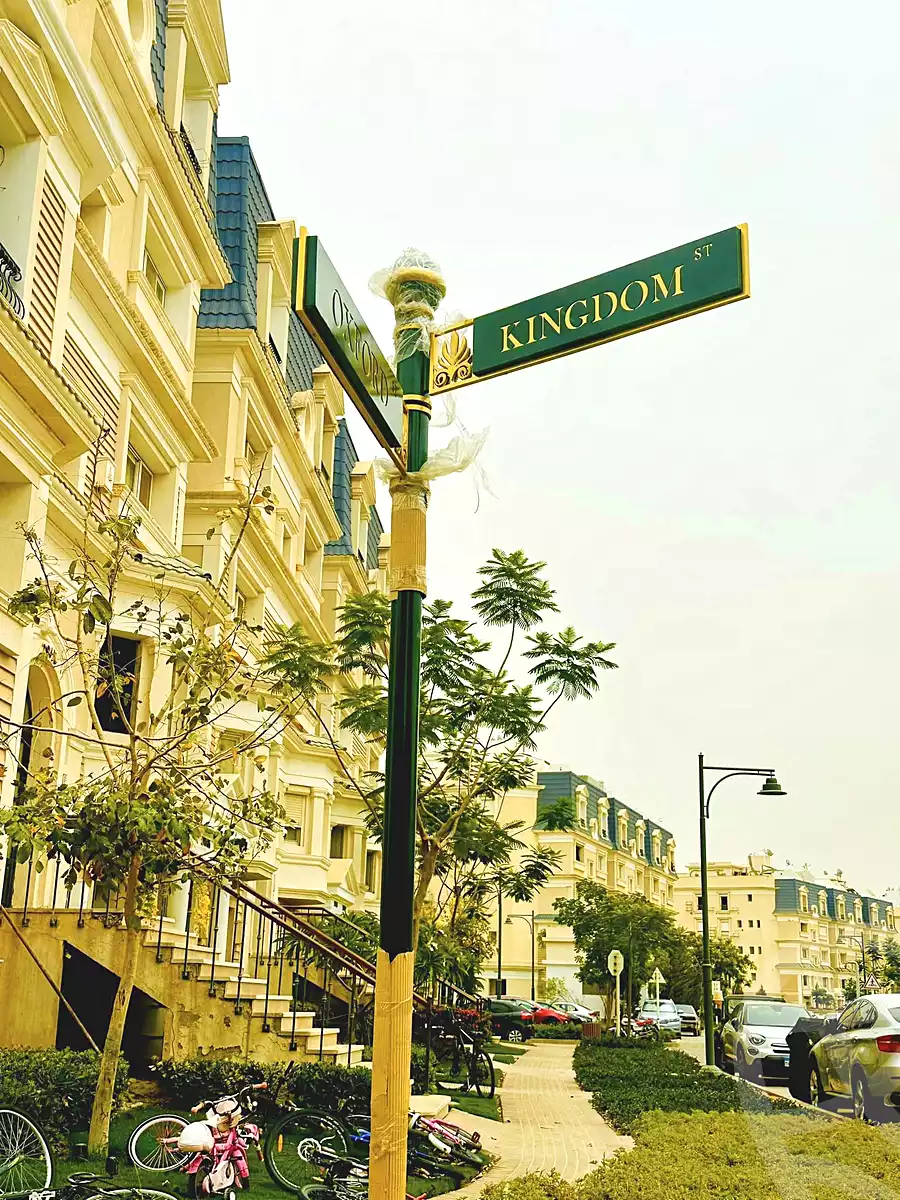https://aqarmap.com.eg/en/listing/7277247-for-sale-cairo-new-cairo-compounds-mountain-view1-1-compound