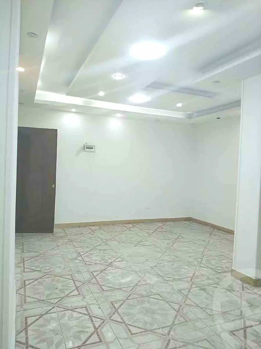 https://aqarmap.com.eg/ar/listing/7277308-for-rent-alexandria-miami-shr-jml-bd-lnsr