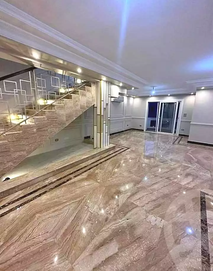 https://aqarmap.com.eg/en/listing/7277550-for-sale-cairo-new-cairo-compounds-mountain-view1-1-compound