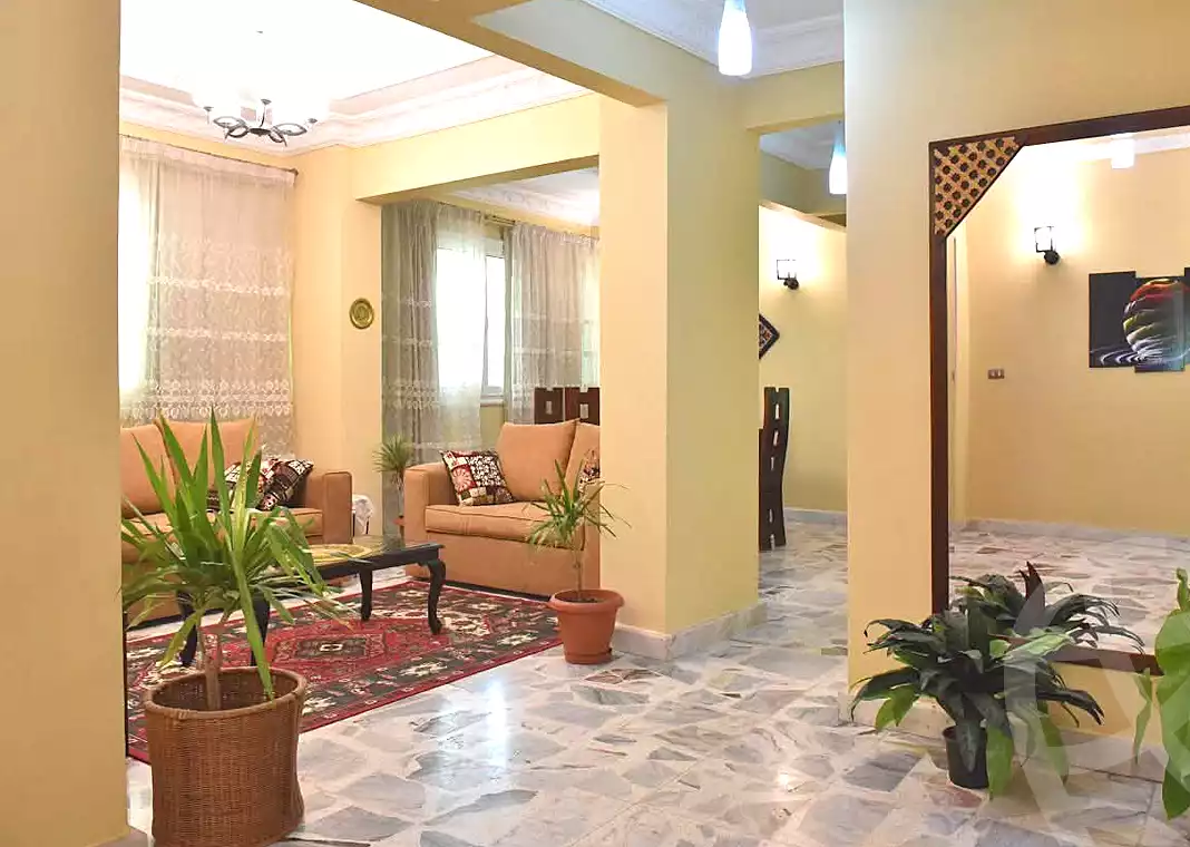 https://aqarmap.com.eg/en/listing/7277841-for-rent-cairo-downtown-abdeen-mohammed-farid-st