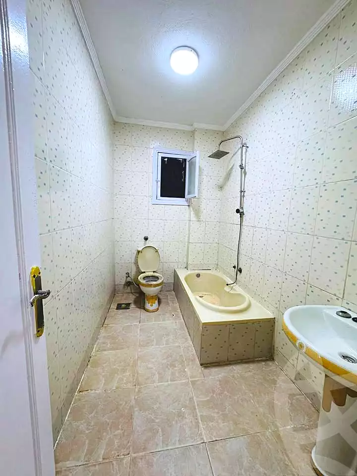 https://aqarmap.com.eg/en/listing/7277947-for-sale-alexandria-al-agamy-shataa-el-nakheel