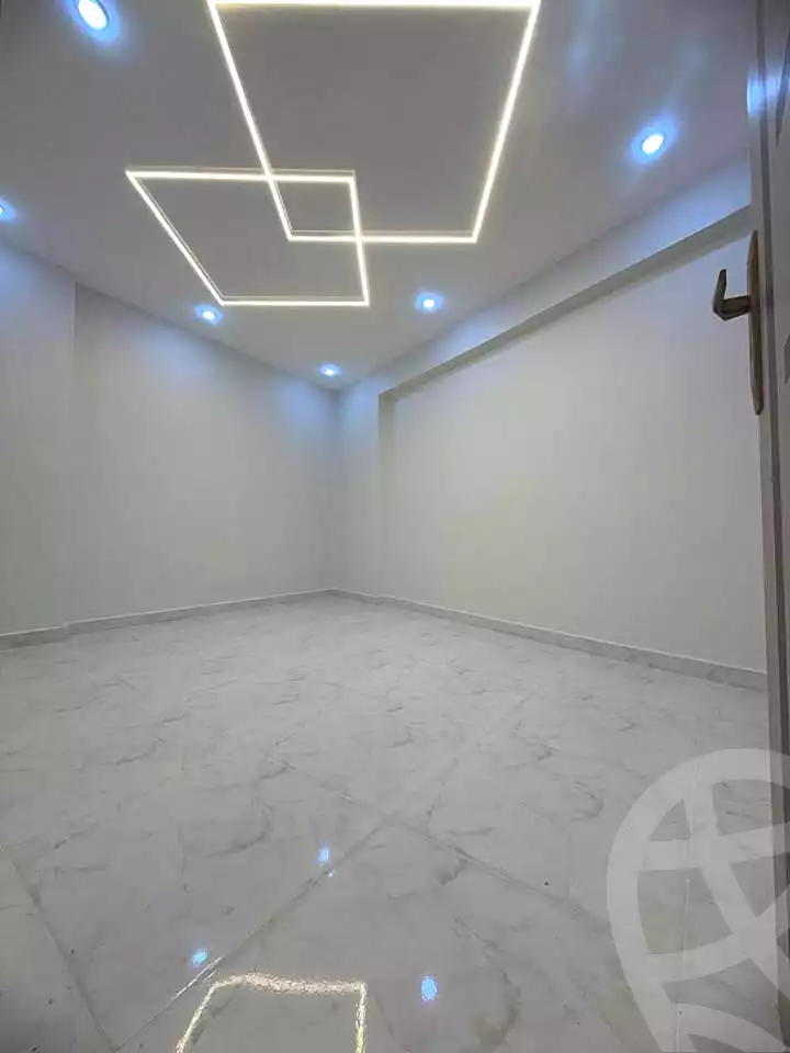 https://aqarmap.com.eg/ar/listing/7277968-for-sale-alexandria-miami-45-street