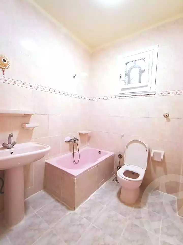 https://aqarmap.com.eg/ar/listing/7278426-for-sale-alexandria-al-agamy-shataa-el-nakheel