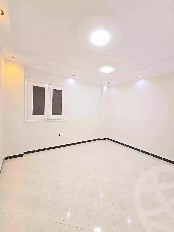 https://aqarmap.com.eg/en/listing/7278466-for-sale-alexandria-al-agamy-shataa-el-nakheel