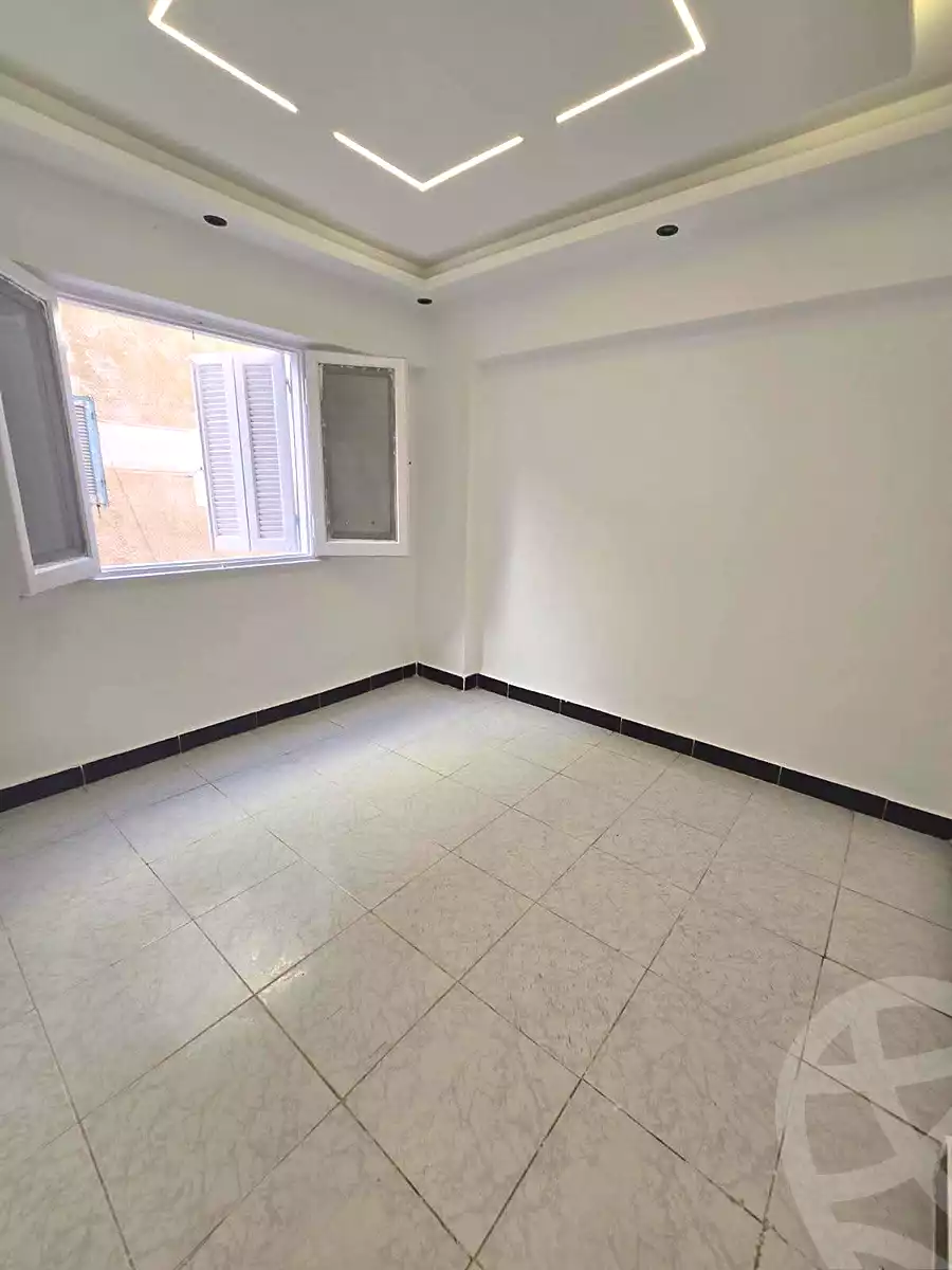 https://aqarmap.com.eg/ar/listing/7278977-for-sale-alexandria-al-agamy-shataa-el-nakheel