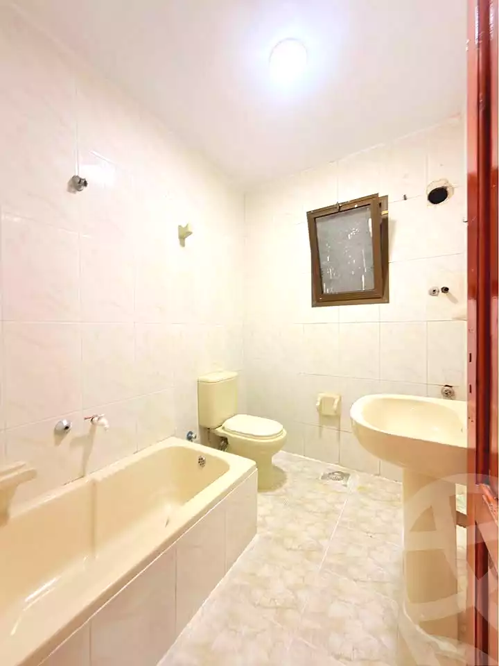 https://aqarmap.com.eg/ar/listing/7279405-for-sale-alexandria-al-agamy-shataa-el-nakheel