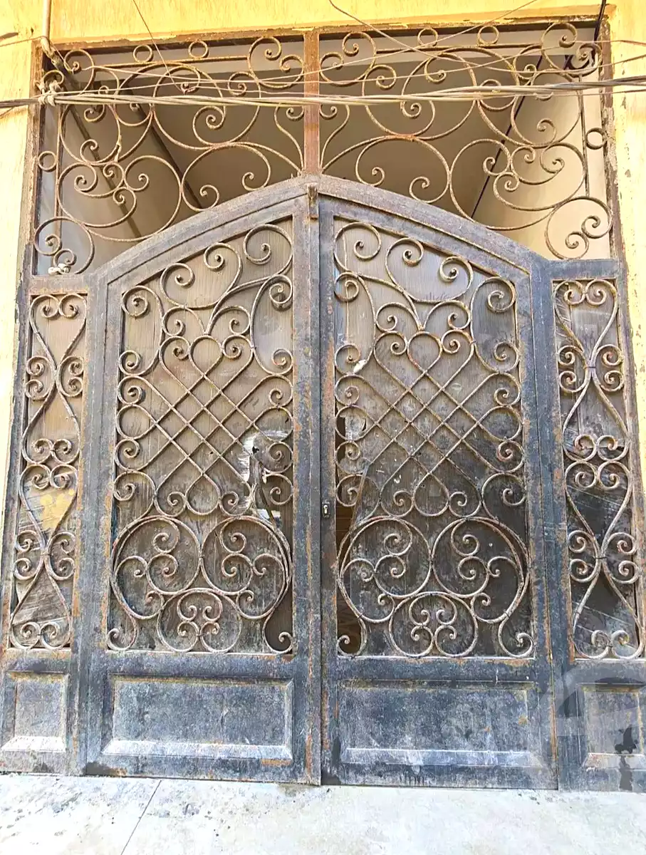 https://aqarmap.com.eg/ar/listing/7279837-for-sale-alexandria-al-agamy-el-hanouvel-kasr-al-quiri-st-1