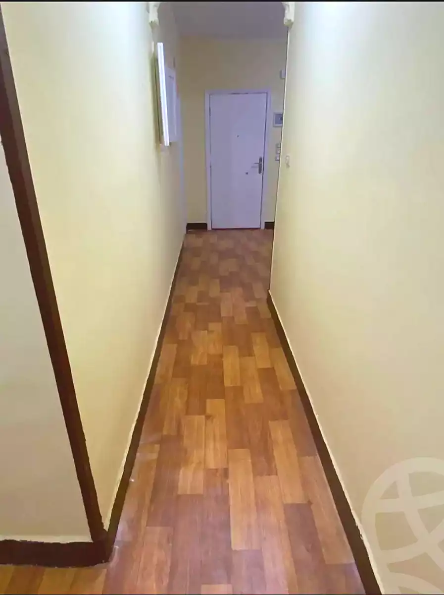 https://aqarmap.com.eg/en/listing/7279915-for-rent-cairo-helwan-helwan-el-sharkeya-ryad-pasha-st