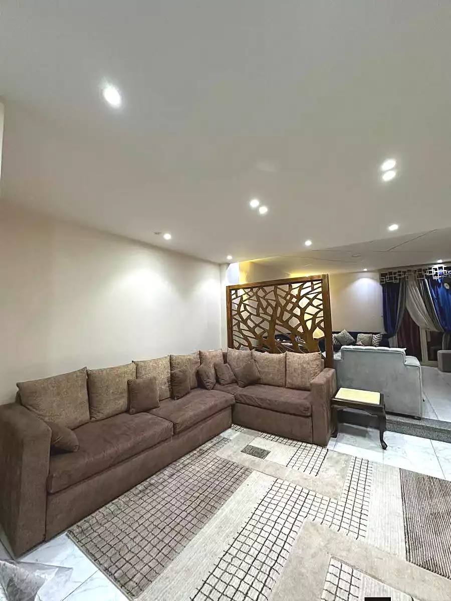 https://aqarmap.com.eg/ar/listing/7279925-for-sale-alexandria-miami-mahmoud-el-isawy-st