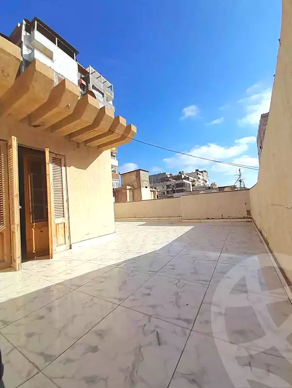 https://aqarmap.com.eg/ar/listing/7279999-for-sale-alexandria-al-agamy-lbytsh-bianchiii