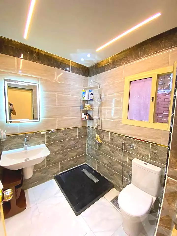 https://aqarmap.com.eg/ar/listing/7280233-for-sale-alexandria-al-agamy-lbytsh-qased-kareem-st