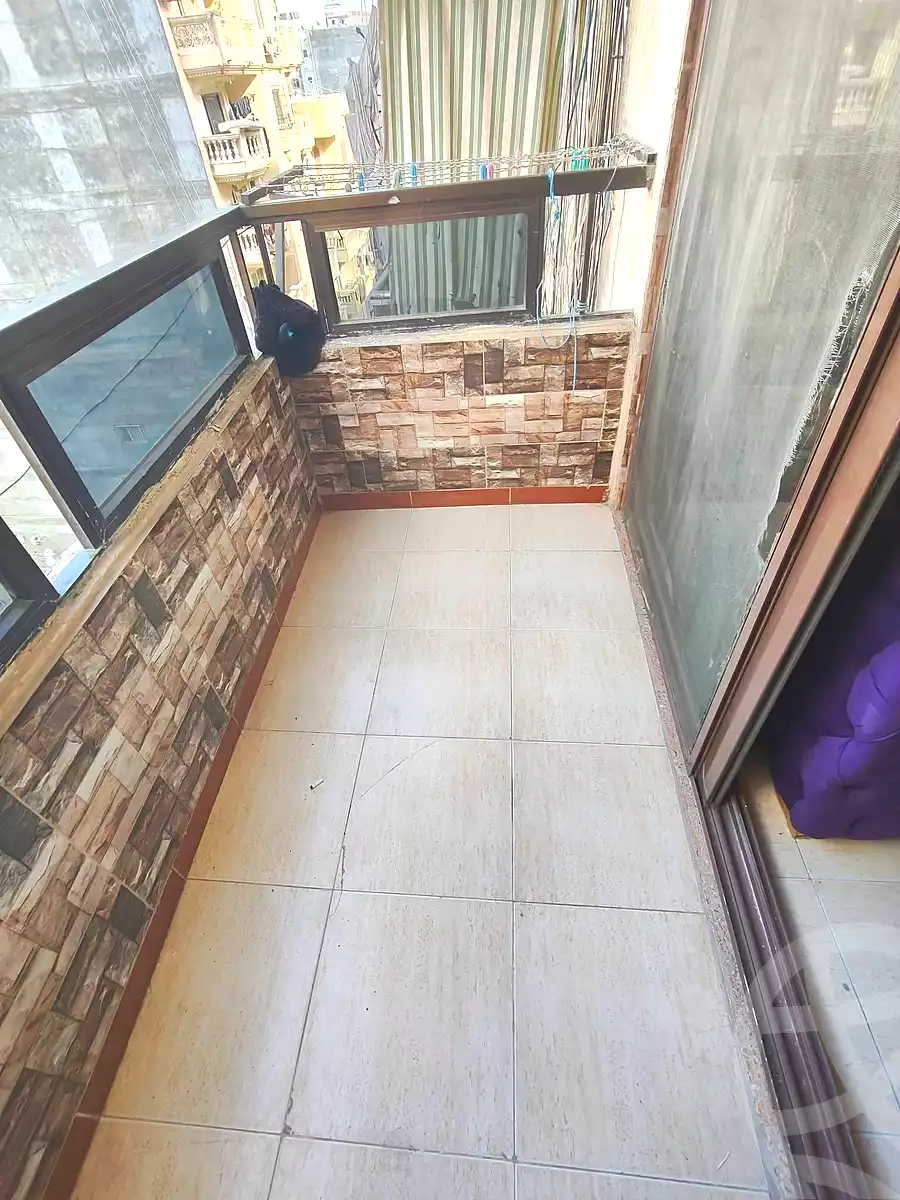 https://aqarmap.com.eg/en/listing/7280522-for-sale-alexandria-sydy-bshr-sydy-bshr-bhry-mohamed-el-srafi-st.