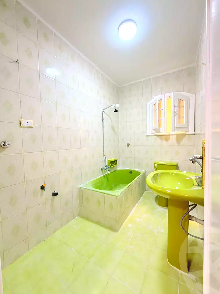 https://aqarmap.com.eg/ar/listing/7280633-for-sale-alexandria-al-agamy-shataa-el-nakheel