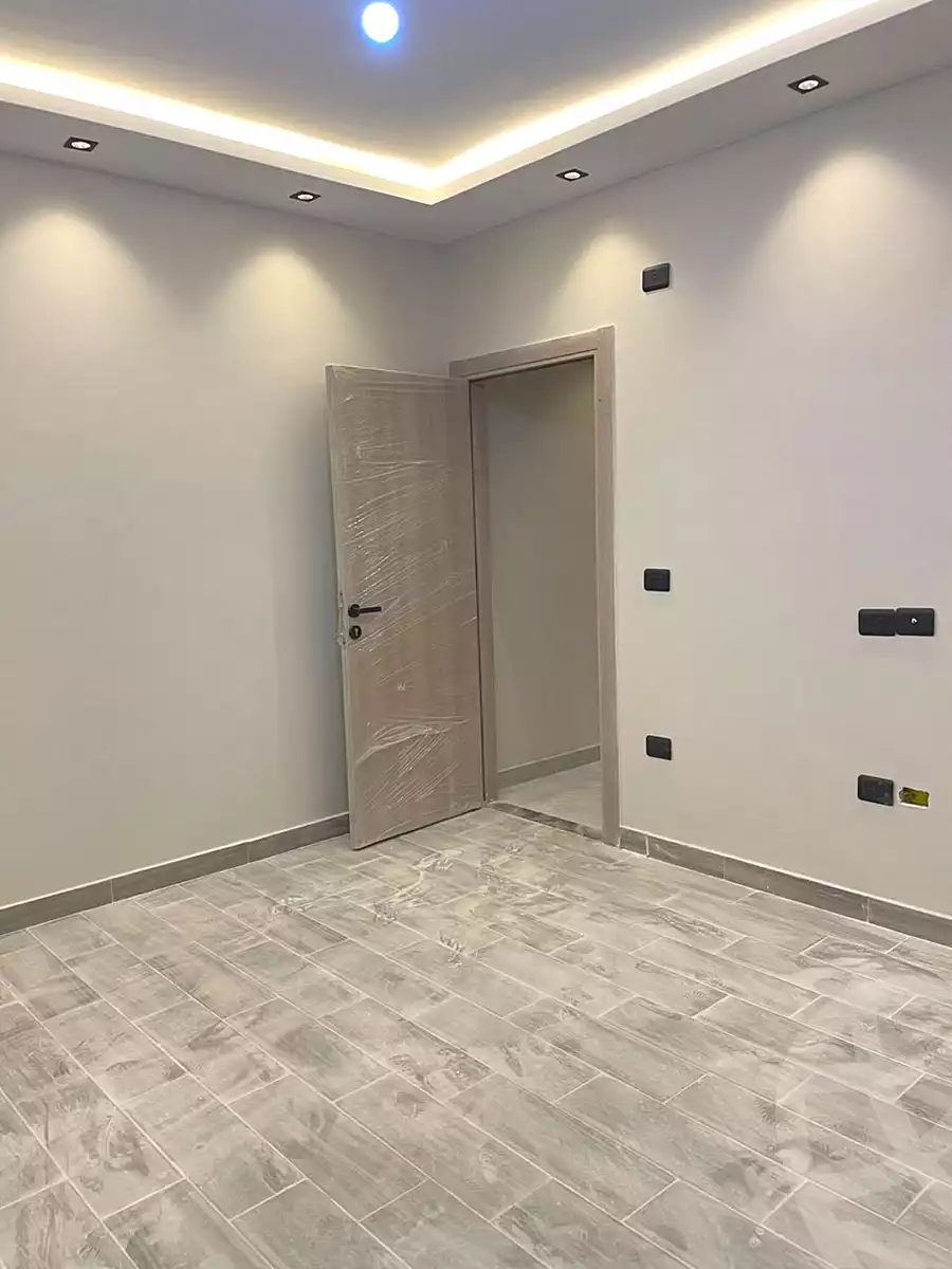 https://aqarmap.com.eg/en/listing/7280882-for-sale-cairo-el-sheikh-zayed-city-mntq-fr-y-bmdyn-lshykh-zyd