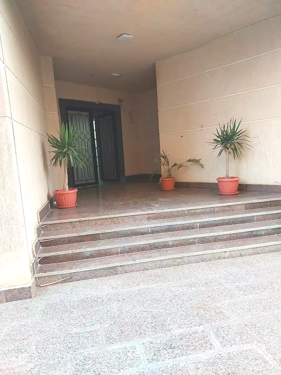 https://aqarmap.com.eg/ar/listing/7280954-for-sale-cairo-new-cairo-compounds-sephora-heights